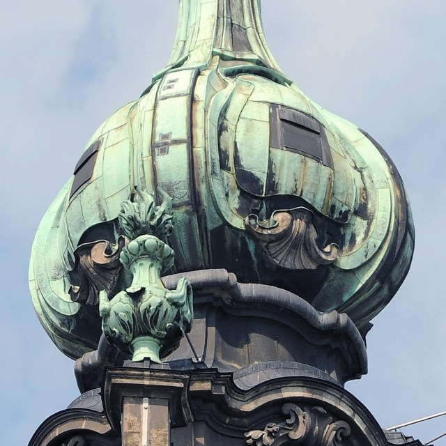 Fig_02_010709_3414_Hofkirche_Spire_Oblique_close_1000